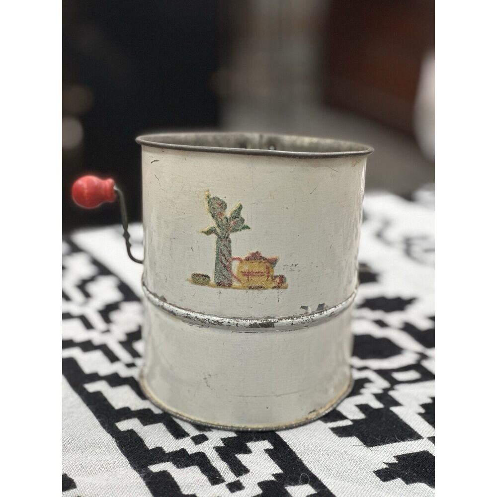 Vintage Flour Metal Hand Sifter Rustic Farmhouse Kitchen Decor